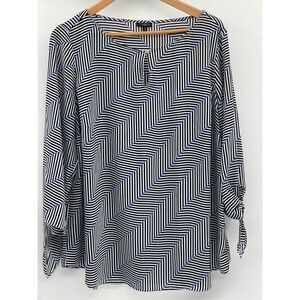 Talbots Top Blouse Women Size 1X Plus White Blue‎ Striped Pullober Long Sleeve